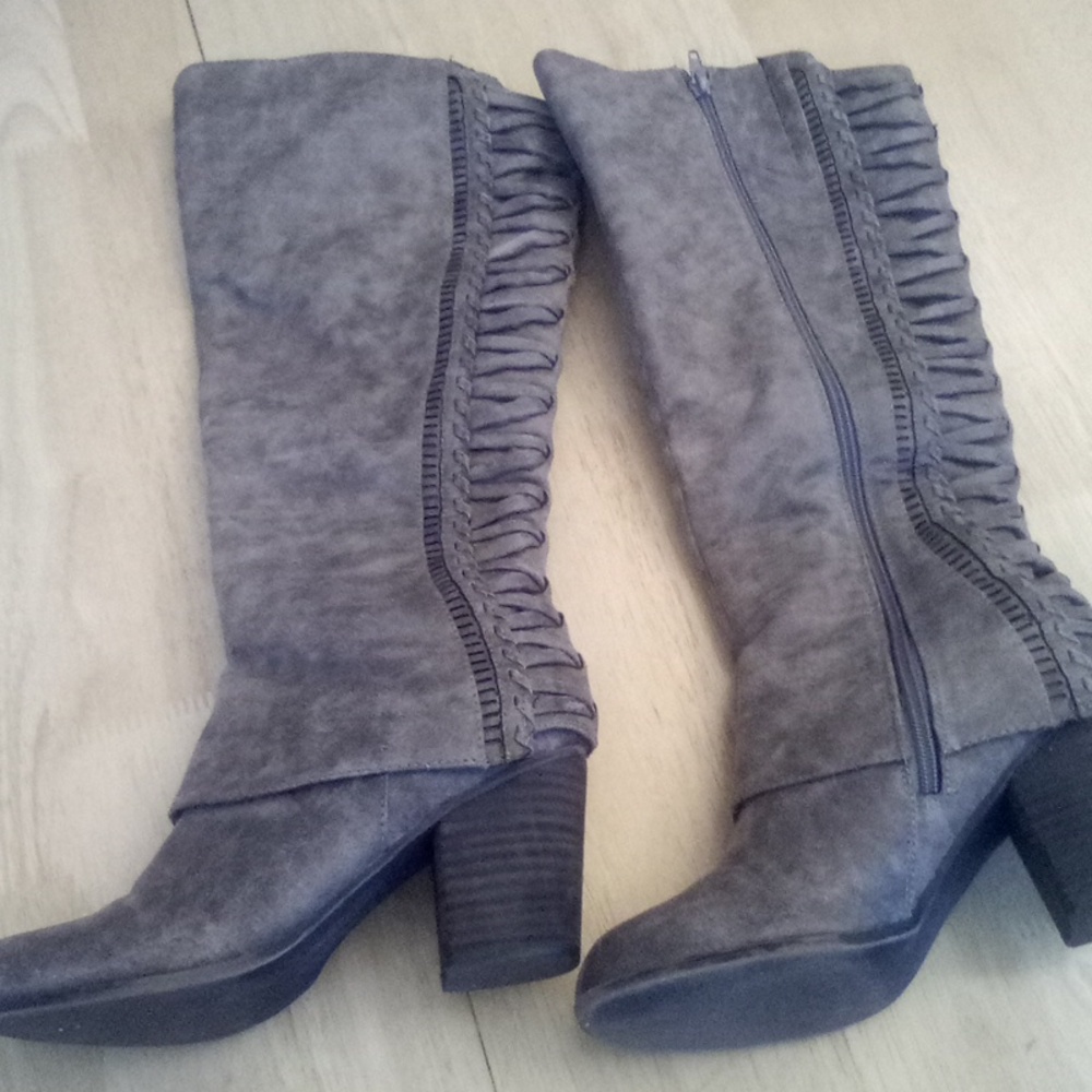 Fergie Gray Knee-High Women's Boots Size 7.5 M